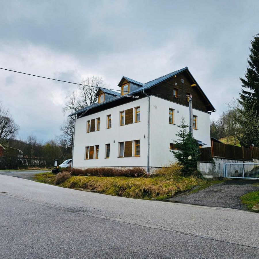 Apartman Na Sjezdovce Sedloňov Kültér fotó